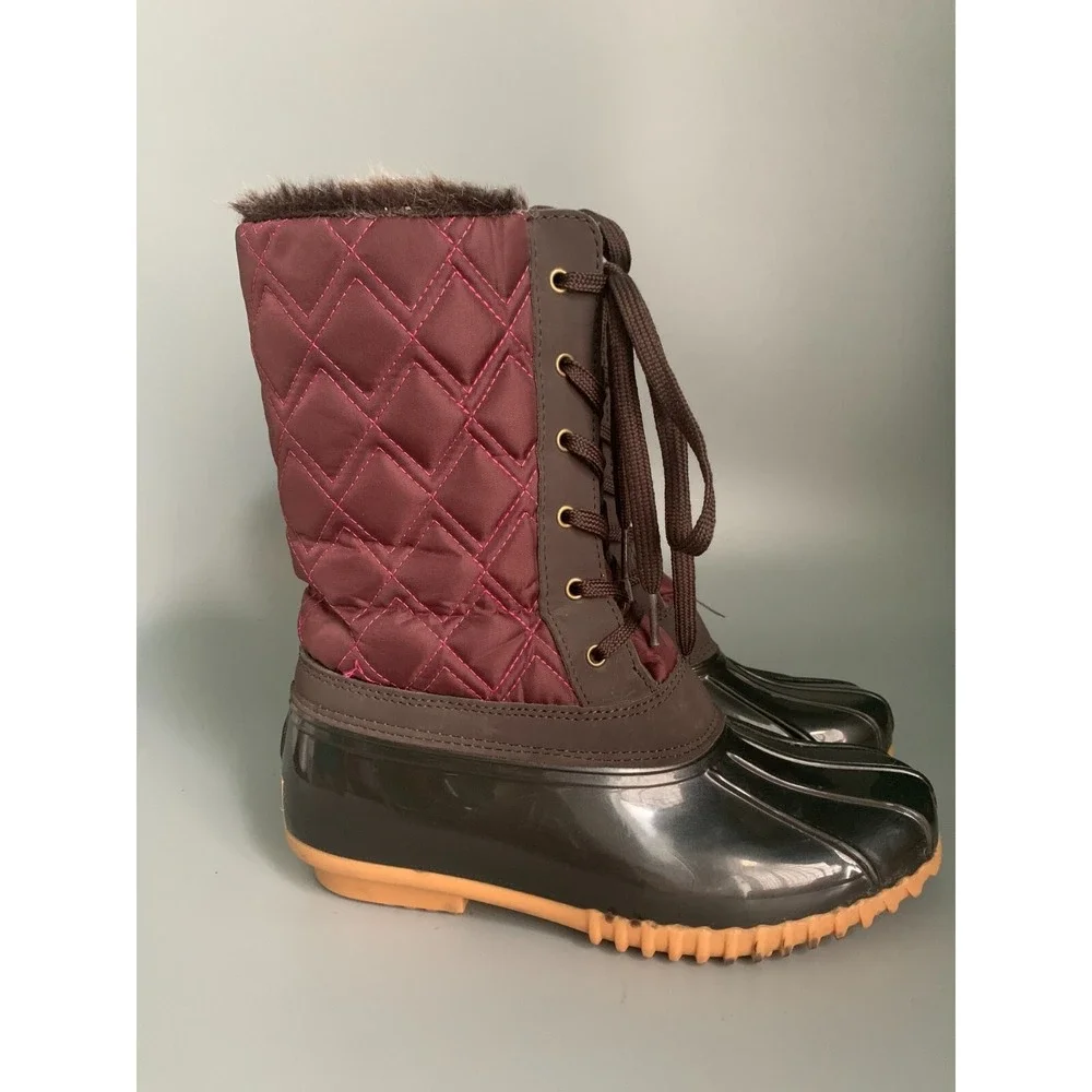 Magellan Outdoors Womens Quilted Duck Boots Burgundy Brown Faux Fur Trim Lace Up